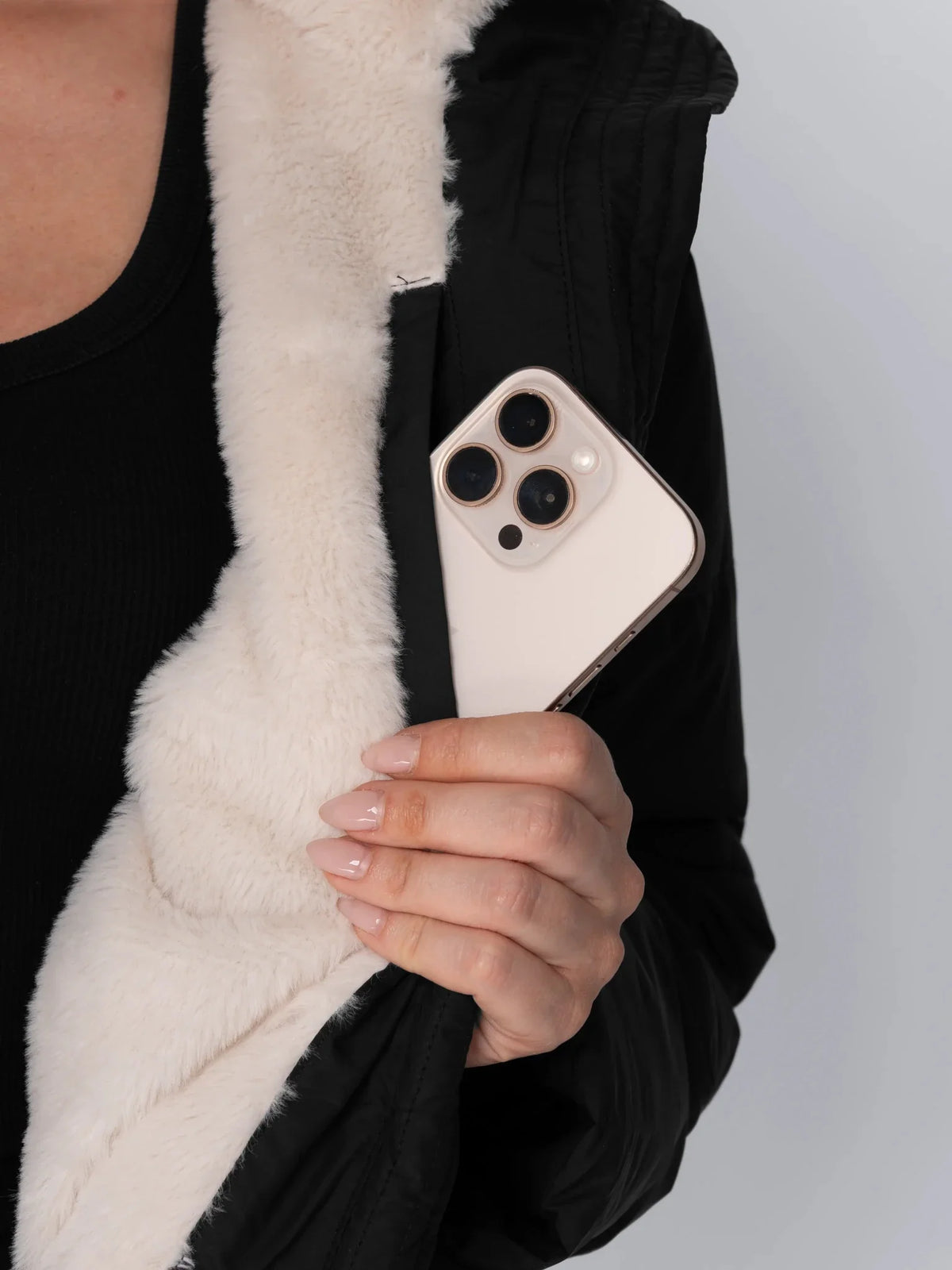 Faux Fur Lined Detachable Hooded Short Puffer Jacket